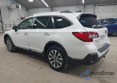 2019 Subaru Outback Touring z USA, uszkodzony, nr VIN 4S4BSATC2K3243708